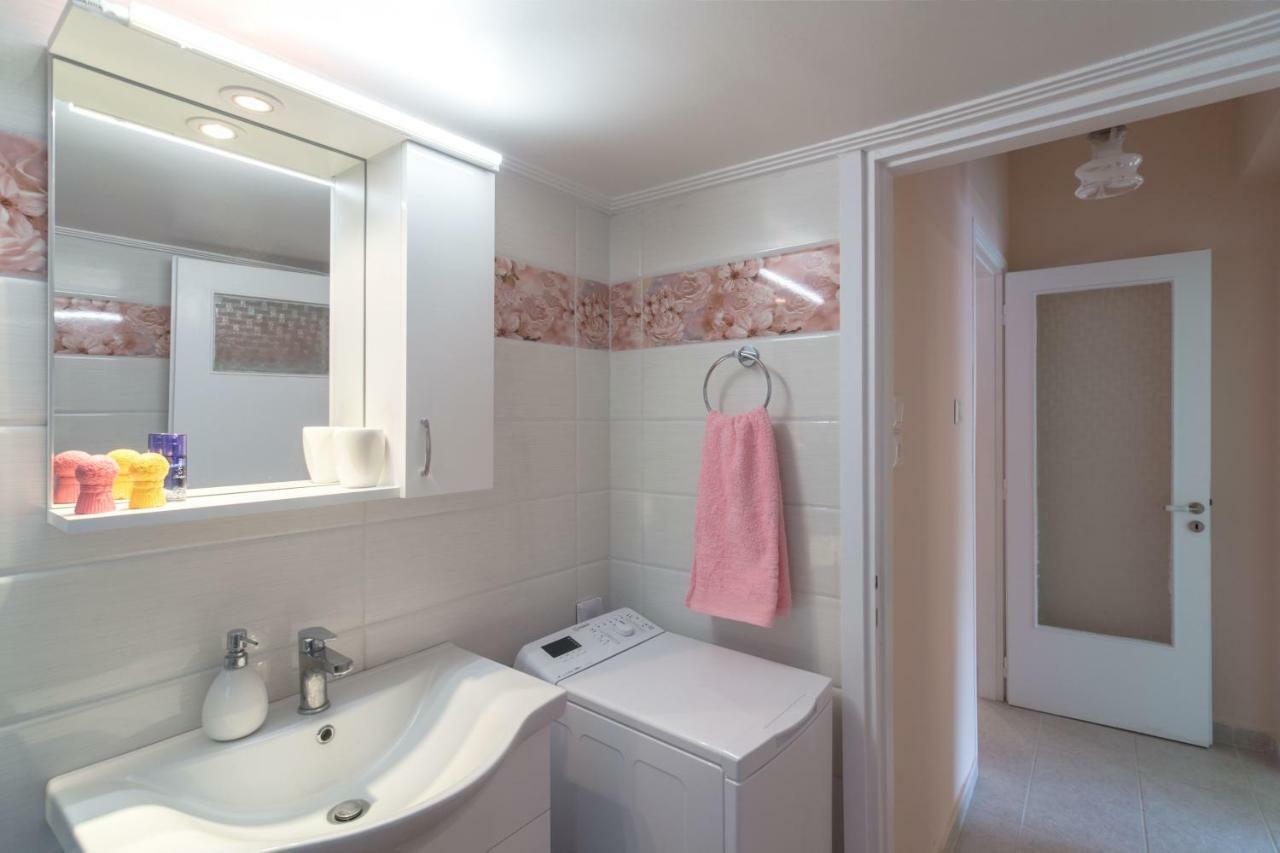 Lovely Apartment In Atenas Exterior foto